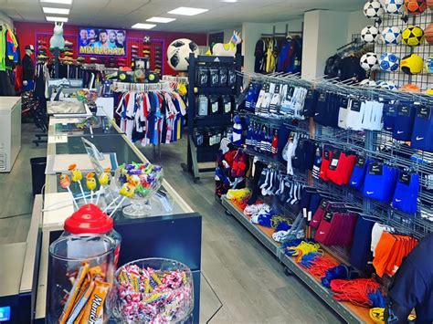 sports stores in danbury ct
